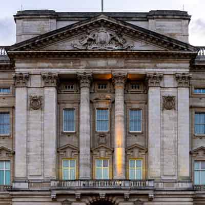 Buckingham Palace Neoclassical style of the building frontage.